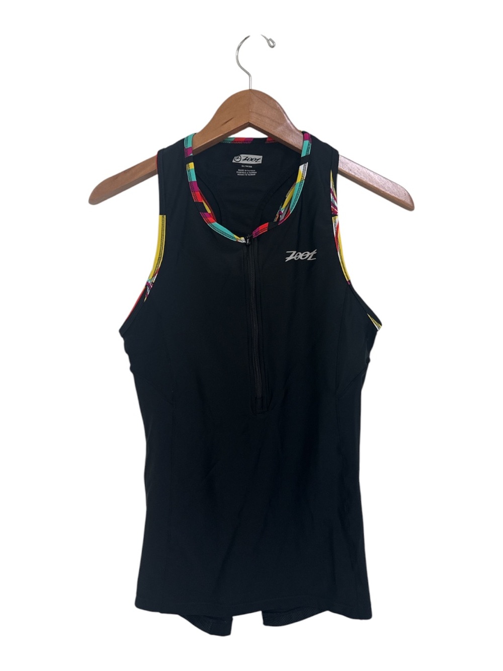 Zoot Women’s Performance Black Athletic Top with Multicolor Trim built in bra